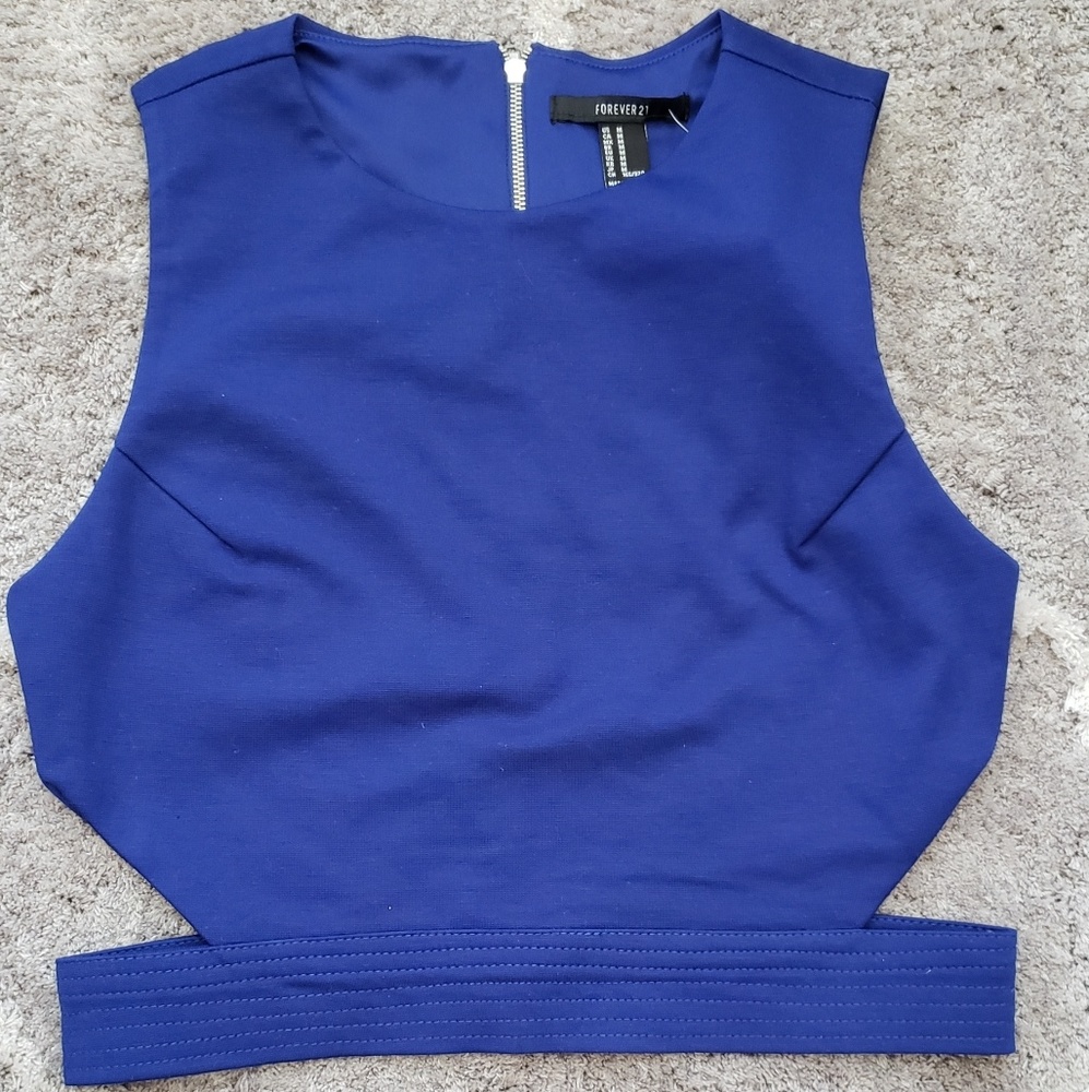😀Crop cutout top